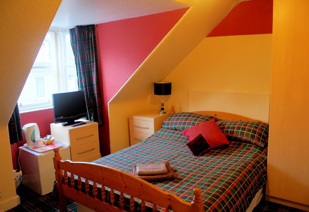 Atticus Central Guest House 애버딘 외부 사진